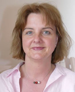 Wir sehen ein Passfoto von Frau Ute Neumann M�ller. Sie l�chelt uns freudlich an.