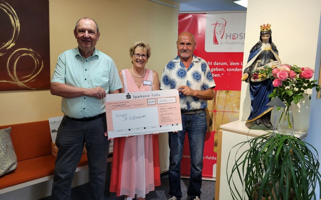 Taubenverein Luftpost spendet an Hospiz