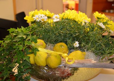 gelbe Deko Sommerfest
